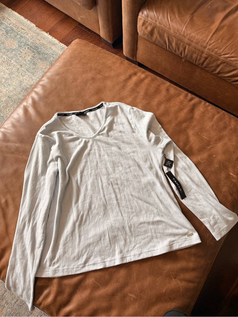 Tahari Cream Ribbed Knit Top
